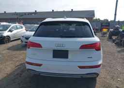 2024 AUDI Q5 KOMFORT 45