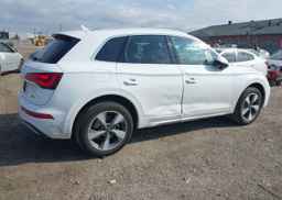 2024 AUDI Q5 KOMFORT 45