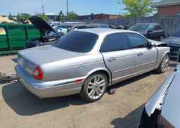 2005 JAGUAR XJR