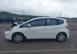 2013 HONDA FIT LX