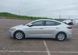 2017 HYUNDAI ELANTRA LE