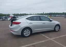 2017 HYUNDAI ELANTRA LE