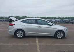 2017 HYUNDAI ELANTRA LE