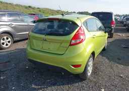 2013 FORD FIESTA SE