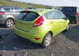 2013 FORD FIESTA SE