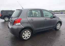 2009 TOYOTA YARIS
