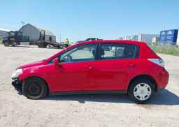 2010 NISSAN VERSA
