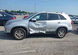 2015 KIA SORENTO