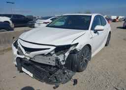 2020 TOYOTA CAMRY HYBRID SE