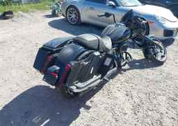 2024 HARLEY-DAVIDSON FLHX