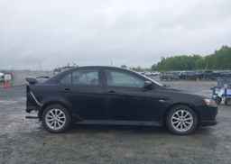 2012 MITSUBISHI lancer se