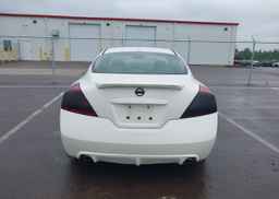 2010 NISSAN Altima S