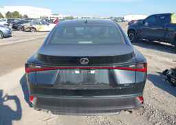 2024 LEXUS IS 300