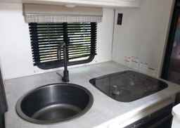 2022 TRAILER R-POD T80 TRAVEL TRAILER