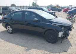 2024 NISSAN VERSA