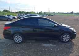 2016 HYUNDAI ACCENT LE