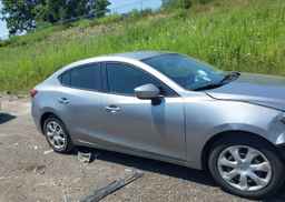 2015 MAZDA MAZDA3 GX