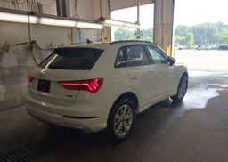 2024 AUDI Q3 PREMIUM 40