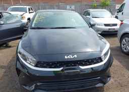 2023 KIA FORTE EX