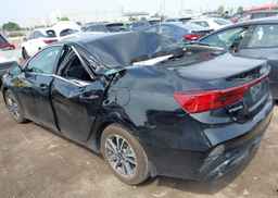 2023 KIA FORTE EX
