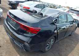 2023 KIA FORTE EX