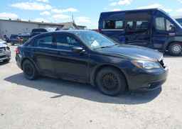 2013 CHRYSLER 200 TOURING