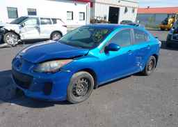 2013 MAZDA 3 I