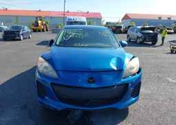 2013 MAZDA 3 I