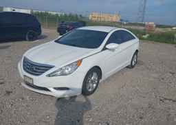 2013 HYUNDAI SONATA GL