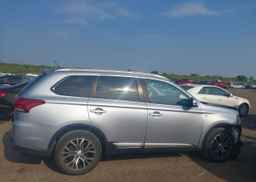 2016 MITSUBISHI OUTLANDER SE