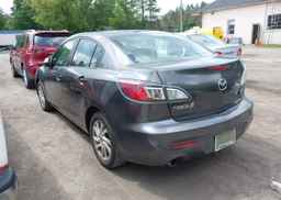 2013 MAZDA 3 I