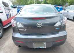 2013 MAZDA 3 I