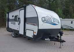 2022 FOREST RIVER grand river