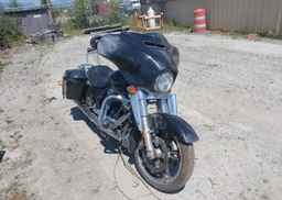 2018 HARLEY-DAVIDSON FLHX STREET GLIDE