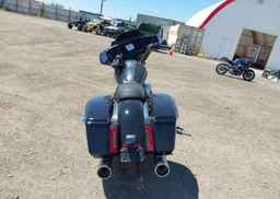 2025 HARLEY-DAVIDSON FLHX