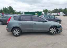 2010 HYUNDAI ELANTRA TOURING GLS