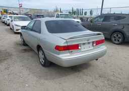 2000 TOYOTA CAMRY CE