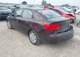 2011 KIA FORTE