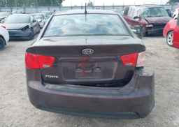 2011 KIA FORTE