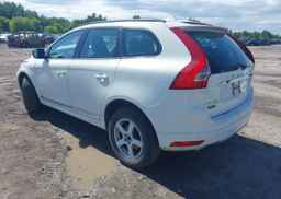 2015 VOLVO XC60 T5