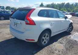 2015 VOLVO XC60 T5
