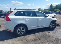 2015 VOLVO XC60 T5