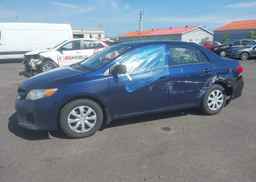 2013 TOYOTA COROLLA S