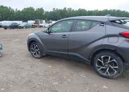 2021 TOYOTA C-HR XLE