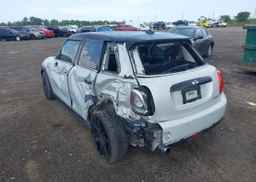 2017 MINI 5 DOOR COOPER