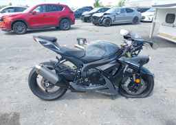 2025 SUZUKI GSX-R750