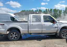 2016 FORD F-250 LARIAT