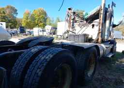 2012 FREIGHTLINER CASCADIA 125