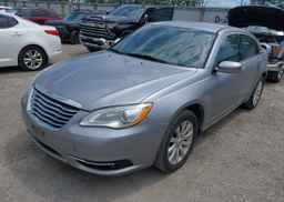2014 CHRYSLER 200