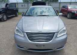 2014 CHRYSLER 200